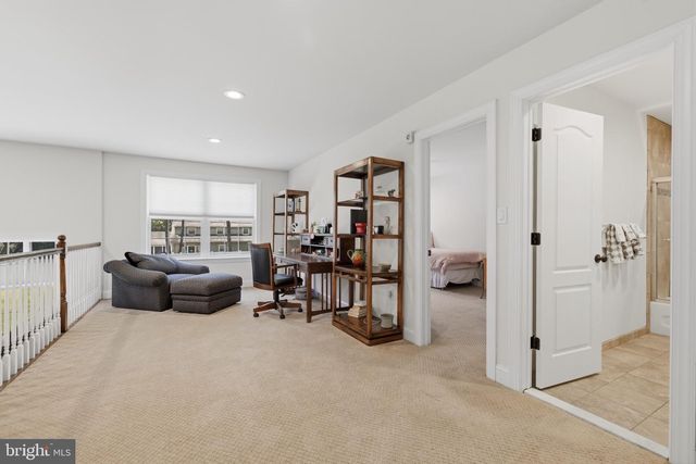 1086 KINGSLEY RD, Rydal, PA 19046