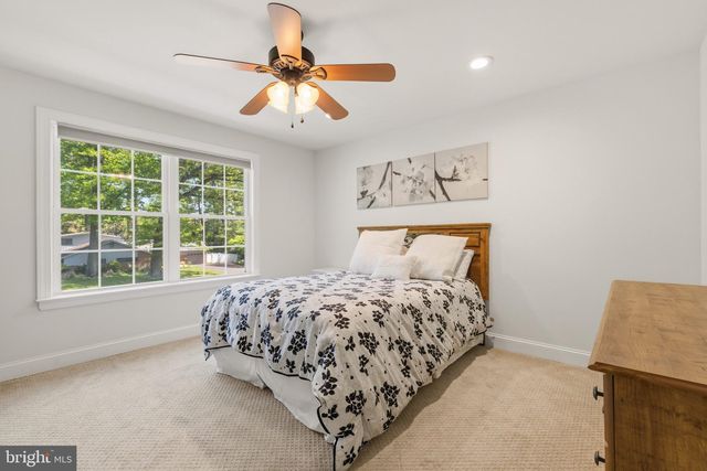 1086 KINGSLEY RD, Rydal, PA 19046