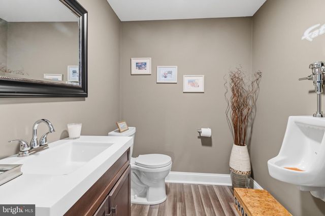 1086 KINGSLEY RD, Rydal, PA 19046