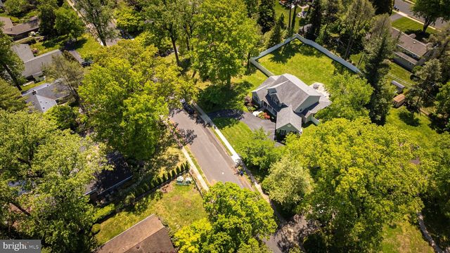 1086 KINGSLEY RD, Rydal, PA 19046
