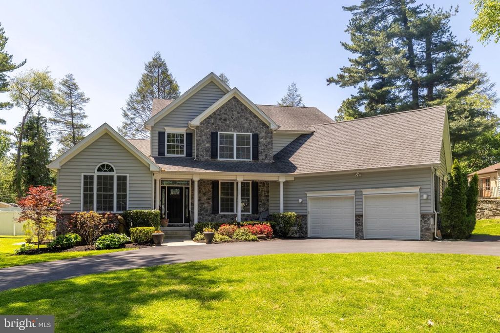 1086 KINGSLEY RD, Rydal, PA 19046