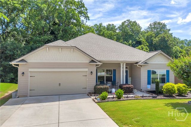 498 Brooks Village Dr, Pendergrass, GA 30567