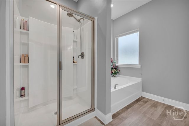 498 Brooks Village Dr, Pendergrass, GA 30567