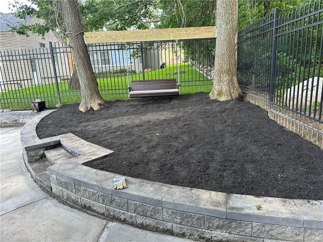 535 Hancock Street, Tiverton, RI 02878