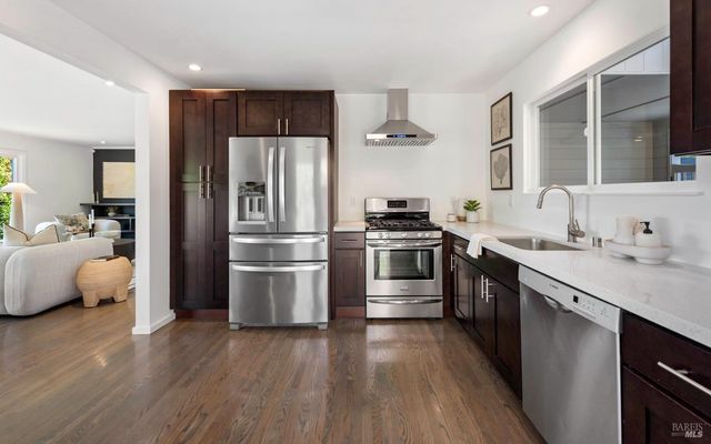 13 Ash Ave, Corte Madera, CA 94925