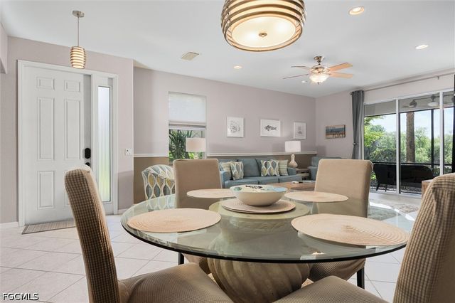 3240 Cottonwood BEND 201, Fort Myers, FL 33905