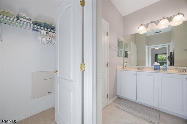 3240 Cottonwood BEND 201, Fort Myers, FL 33905