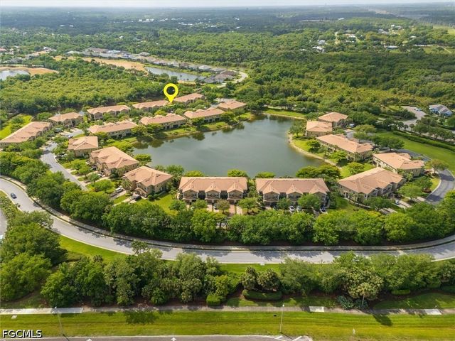 3240 Cottonwood BEND 201, Fort Myers, FL 33905