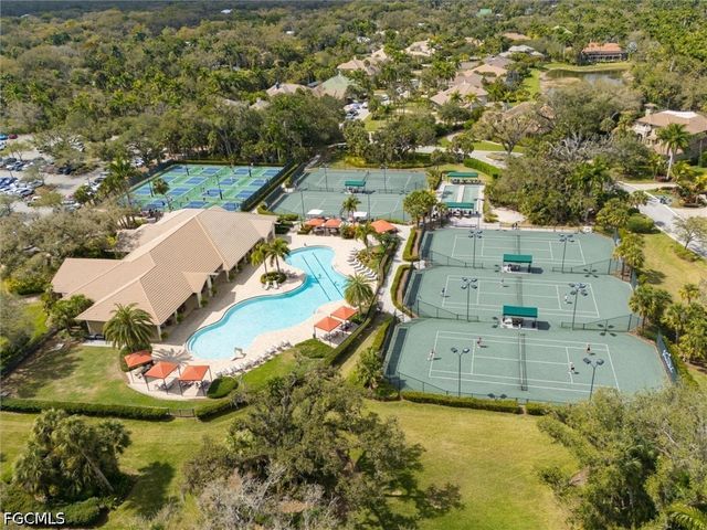 3240 Cottonwood BEND 201, Fort Myers, FL 33905