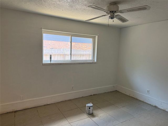 13907 Bearwood Road, Houston, TX 77038