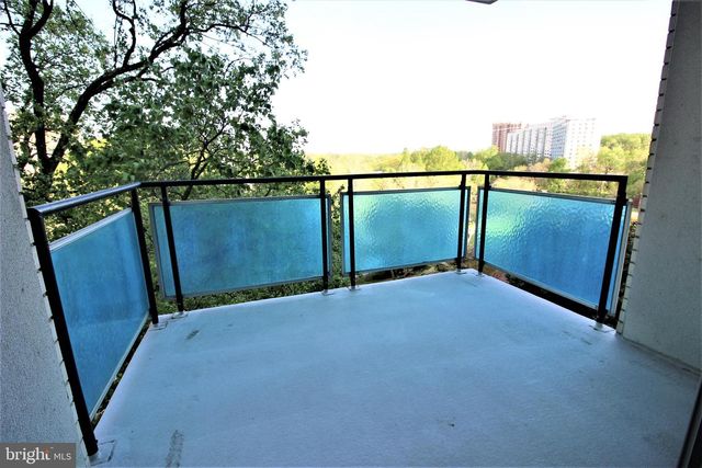 10401 GROSVENOR PL #711, Rockville, MD 20852