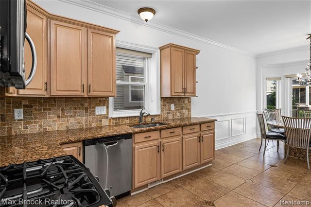 1723 Pine Forest Drive, Commerce Twp, MI 48390