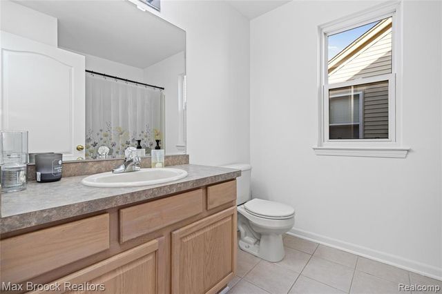 1723 Pine Forest Drive, Commerce Twp, MI 48390