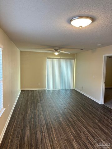 1031 Antigua Cir, Pensacola, FL 32506