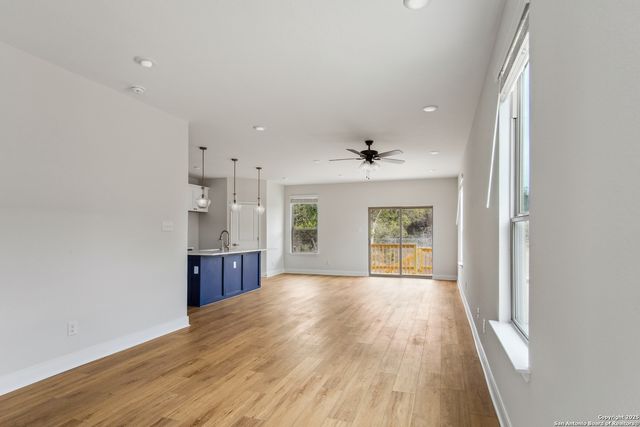 8907 SUMMERWOOD BEND, San Antonio, TX 78254