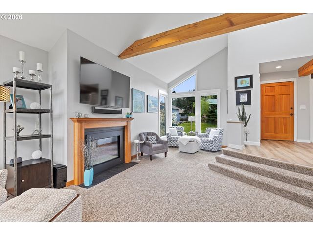 6564 ARTEMIS Ln, West Linn, OR 97068