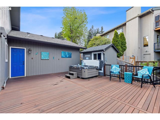 6564 ARTEMIS Ln, West Linn, OR 97068