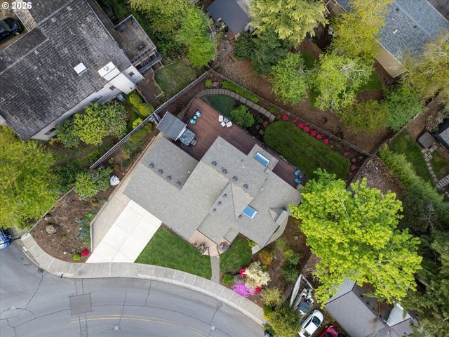 6564 ARTEMIS Ln, West Linn, OR 97068