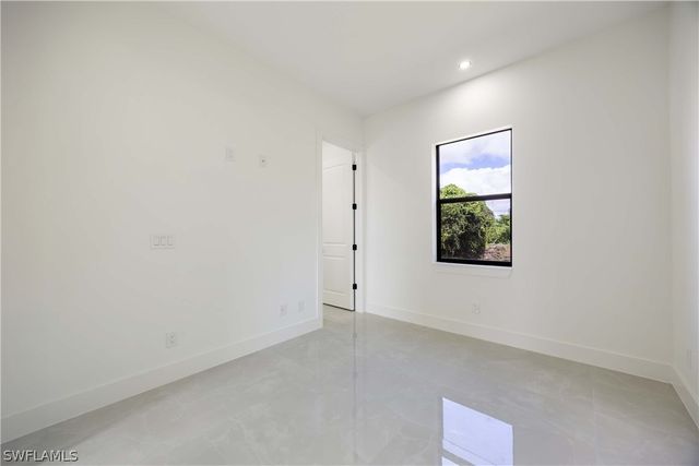 3732 13th ST W, Lehigh Acres, FL 33971