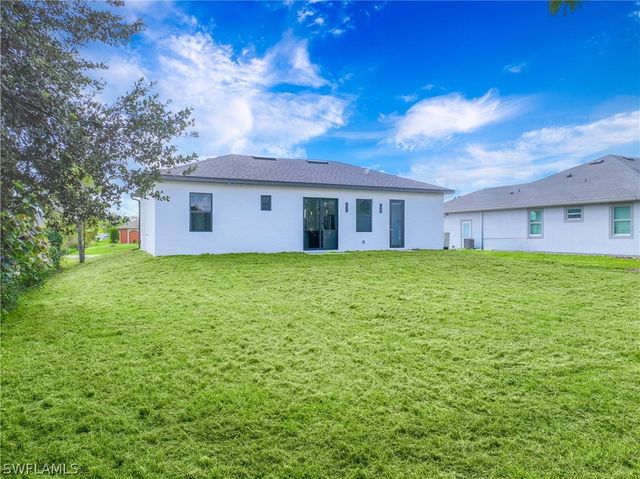 3732 13th ST W, Lehigh Acres, FL 33971