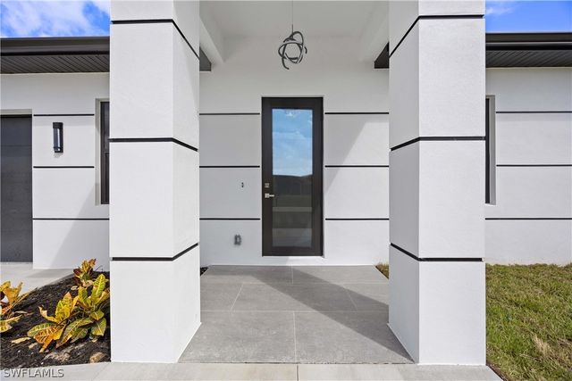 3732 13th ST W, Lehigh Acres, FL 33971