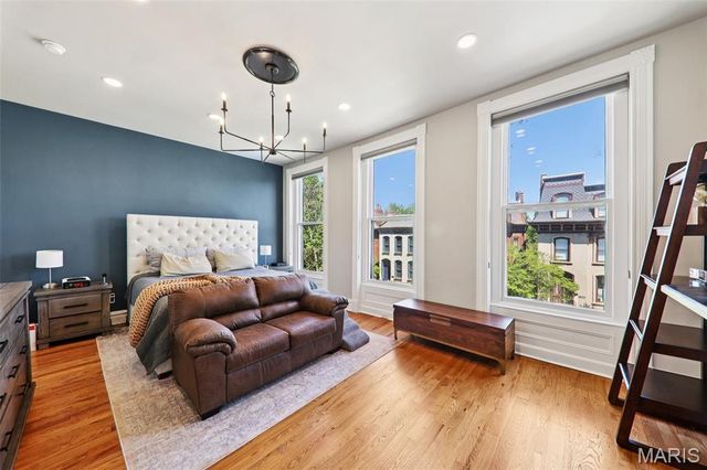 1804 Hickory Street, St Louis, MO 63104