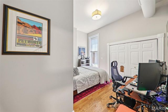 1804 Hickory Street, St Louis, MO 63104