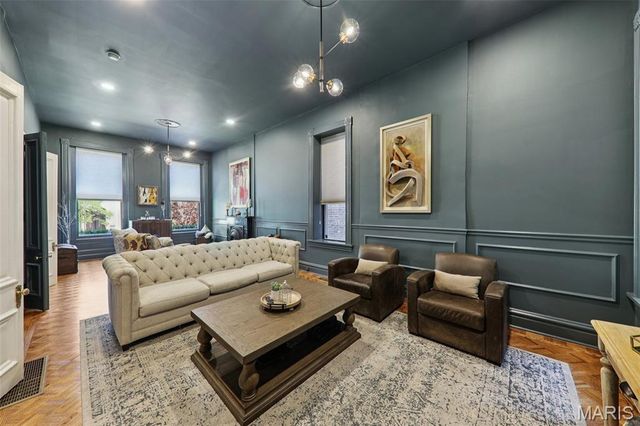 1804 Hickory Street, St Louis, MO 63104