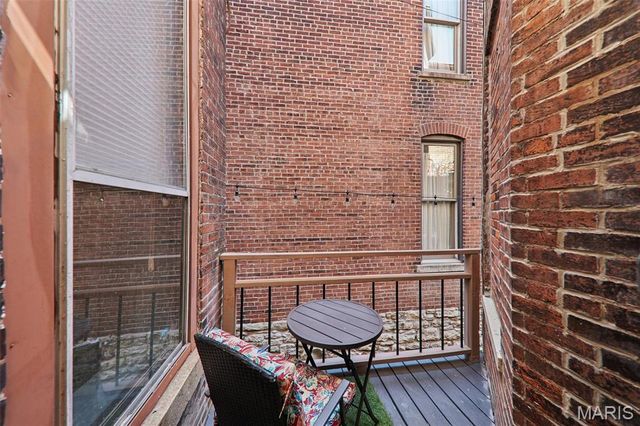 1804 Hickory Street, St Louis, MO 63104