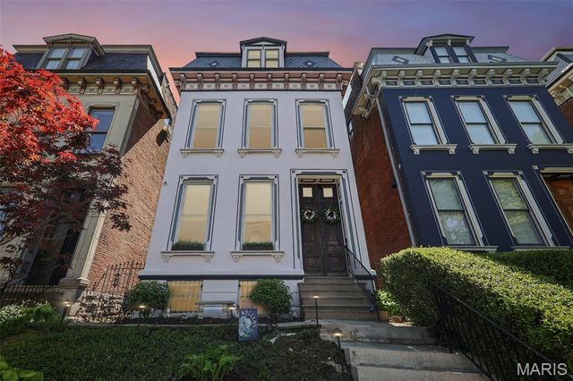 1804 Hickory Street, St Louis, MO 63104