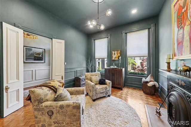 1804 Hickory Street, St Louis, MO 63104