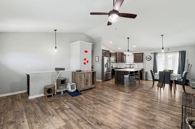 2402 E Velvet Leaf Ct, Andover, KS 67002