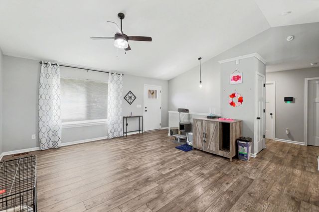 2402 E Velvet Leaf Ct, Andover, KS 67002