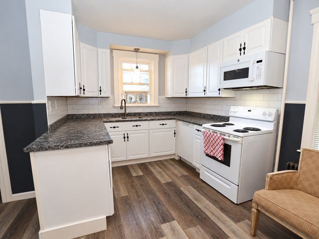 46 Barrett Ave, Worcester, MA 01605