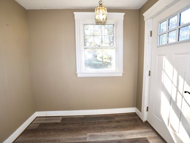 46 Barrett Ave, Worcester, MA 01605
