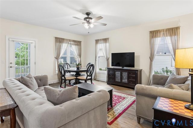 212 Lauradell Rd, Ashland, VA 23005