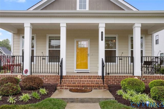 212 Lauradell Rd, Ashland, VA 23005