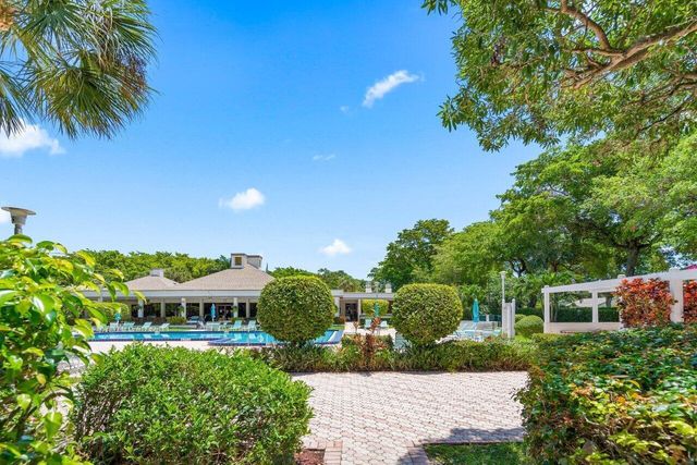 2070 Homewood Boulevard 4140, Delray Beach, FL 33445