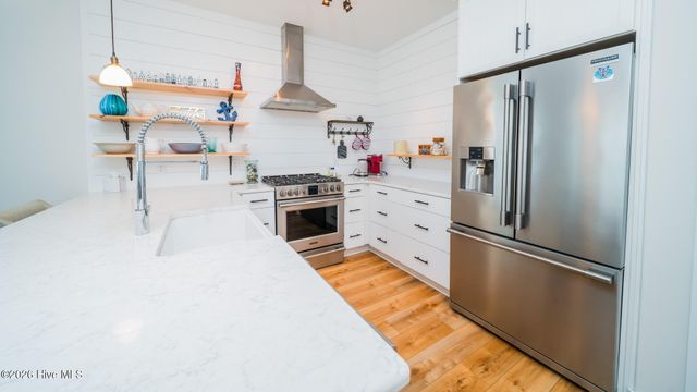 2051 Manor Parc Drive, Calabash, NC 28467