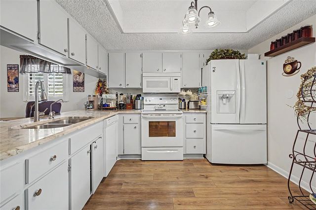 38225 BOXWOOD DRIVE, Zephyrhills, FL 33542
