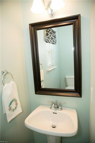 2156 Seastone TRCE, Chesapeake, VA 23321