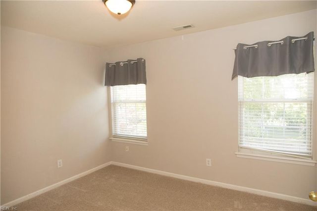 2156 Seastone TRCE, Chesapeake, VA 23321
