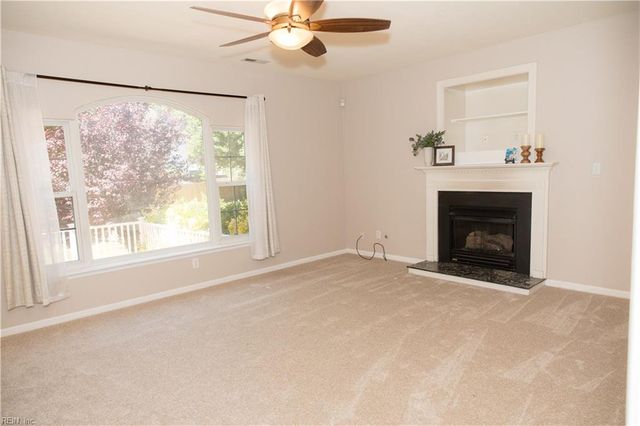 2156 Seastone TRCE, Chesapeake, VA 23321