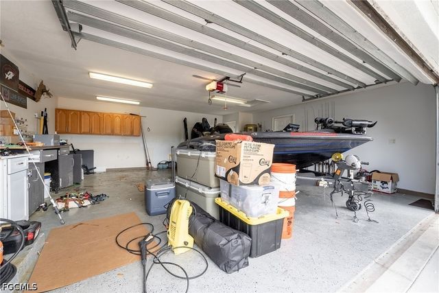 17290 Rewis RD, Alva, FL 33920