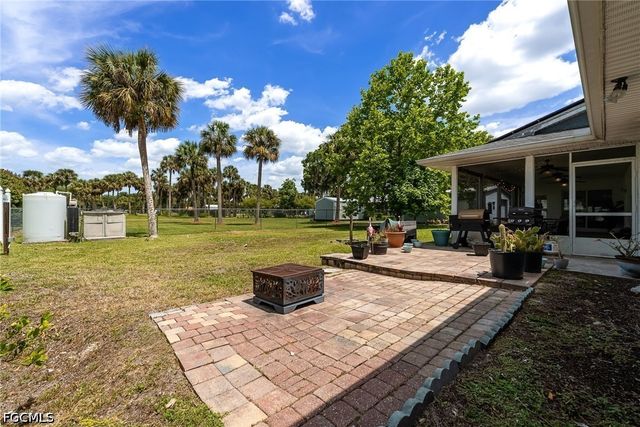 17290 Rewis RD, Alva, FL 33920