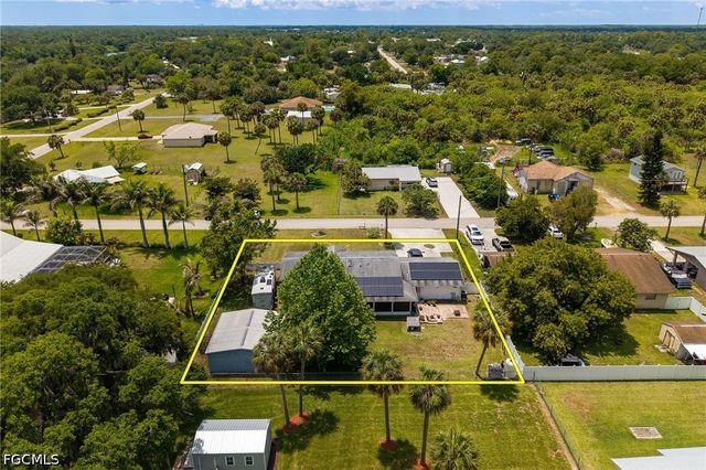 17290 Rewis RD, Alva, FL 33920