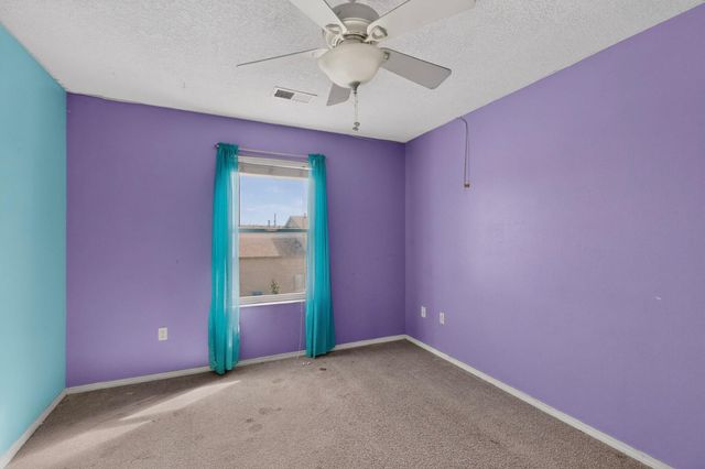 2101 Gait Street SW, Albuquerque, NM 87121
