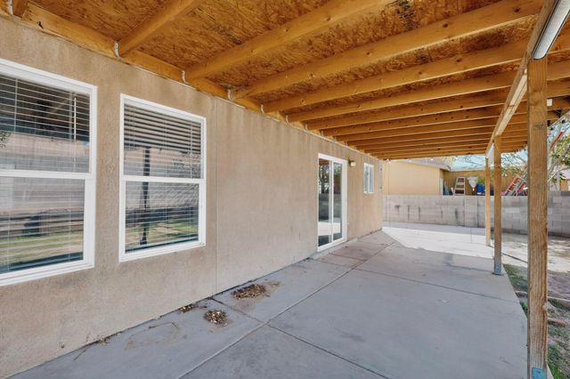2101 Gait Street SW, Albuquerque, NM 87121