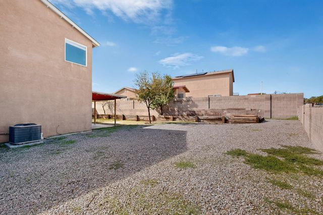 2101 Gait Street SW, Albuquerque, NM 87121