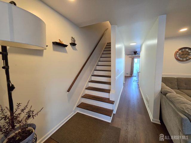 11-Q Quincy Circle, South Brunswick, NJ 08810